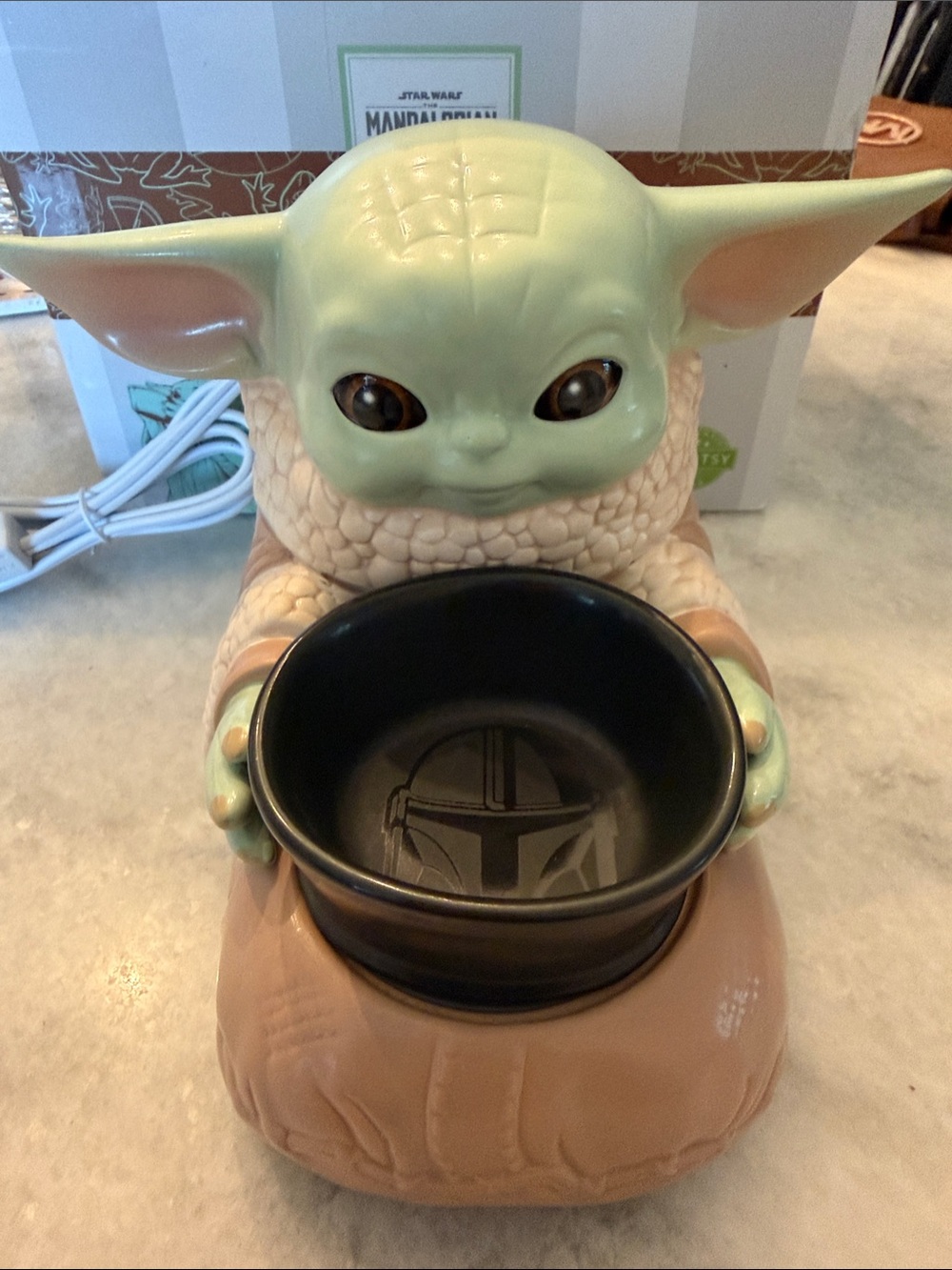 Star Wars The Child (Grogu) Ceramic Scentsy Warmer